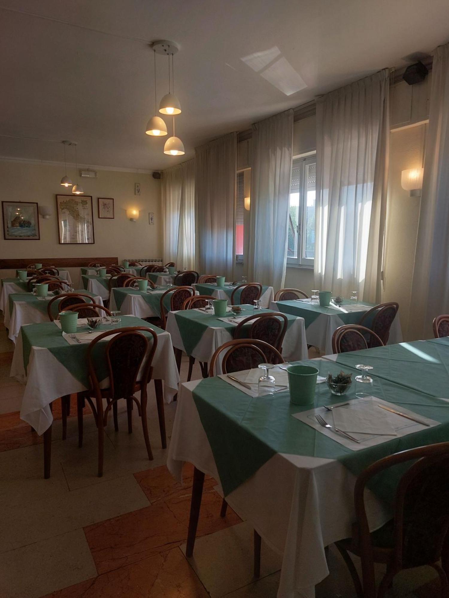 Hotel Laurin Lido di Camaiore Exteriör bild
